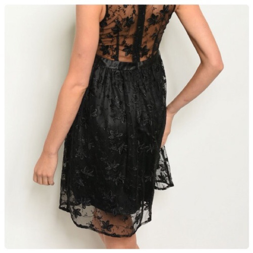 Luna Black Lace Fairy Dress - Picture 6 of 6